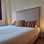 651A Siente Oviedo Apartamento Centrico Con Garaje